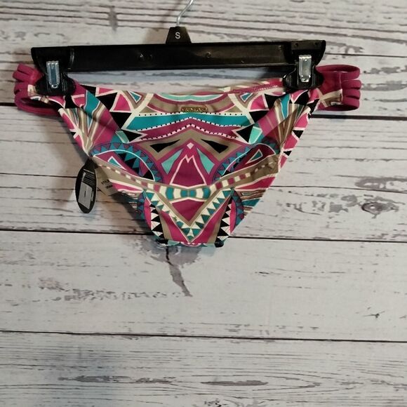 New Without tags. "Body Glove" woman's bikini bottoms - Picture 3 of 12